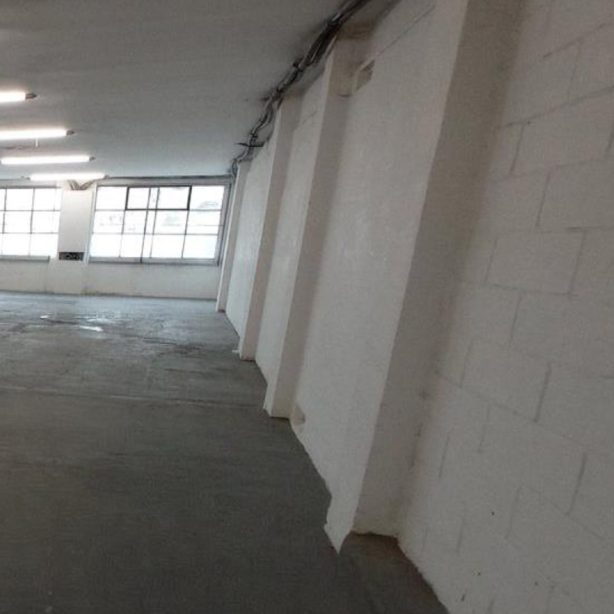 Warehouse available 62a area